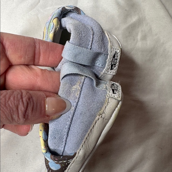 Vans Donut Infant Shoes. Size 2. - Picture 5 of 7